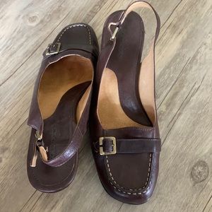 Softspots open strap heel - Great Condition!